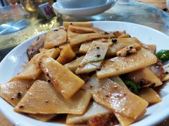 烧腩炒鲜笋-长隆农庄