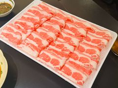 -鲜入唯煮·港式海鲜牛肉火锅(金宝街店)