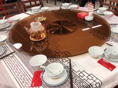 -新李记 · 口味菜馆(南郊公园店)