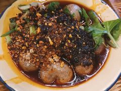 -拈签一笑黄牛肉辣卤串串