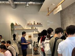 -喜茶(上海打浦桥日月光gelato lab+店)
