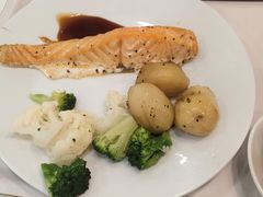 香草三文鱼陪土豆沙拉-宜家·瑞典风味餐厅(北京西红门店)