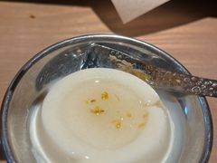 -耶里夏丽·丝路国际·新疆餐厅(浦东区东方路店)