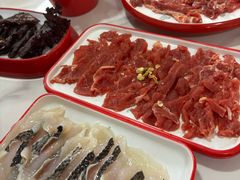 -毛辣果·贵州红酸汤牛肉火锅(西单店)