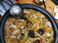 -菌之家·专业纯野生菌火锅·特色炒菌