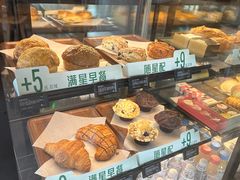 -星巴克臻选(莘庄仲盛店)