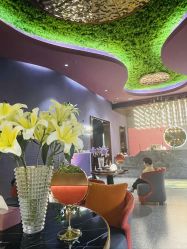 -花隐·美芙炫海菲秀皮肤管理中心