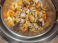 -七欣天香辣蟹火锅(上海银亿滨江店)