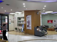 -雅悦齿科(顾村公园店)