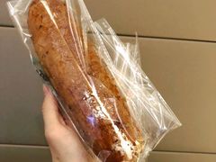 烧焦糖吉士忌廉法包-PAPER STONE BAKERY(天环店)