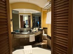 -麦哲伦丝绸度假村