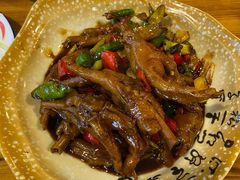 -冶建镜子·老南昌大排档·江西虾王(总店)