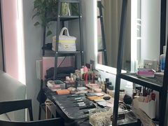 -ME觅妆·定制美妆·彩妆私教(菱角湖店)