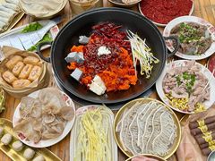 -扎起市井老火锅(乐山总店)