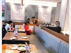 大堂-必胜客(张掖西大街店)