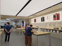 -华为授权体验店(中山公园来福士)