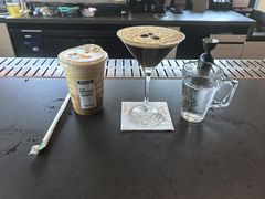 -星巴克臻选(上海合生汇1F店)