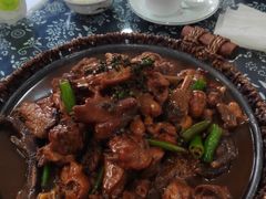 -八两八金·莱芜特色炒鸡(市南漳浦路店)