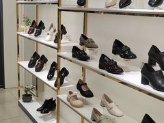 -云柏鞋业(十里堡店)