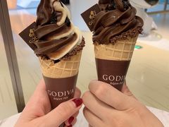双拼冰淇淋-GODIVA(万象城店)