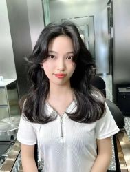 -米可造型烫发染发