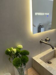 -Yuri尤里高定美肤中心