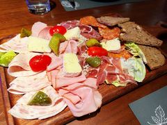 -Ambra Haus琥珀屋精酿餐厅(宝山店)