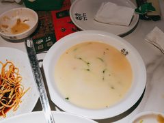 -首秀·四川料理(吾悦广场店)