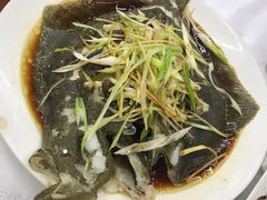 清蒸多宝鱼-北戴河庆山饭店·海鲜砂锅粥(北戴河黑石路店)