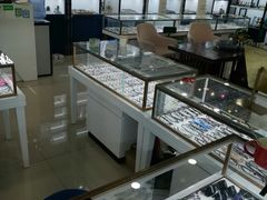 -三叶眼镜城·好视力眼镜店
