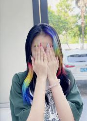 -十六番发型师事务所