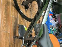 -道路口单车爱瓦士dahon大行