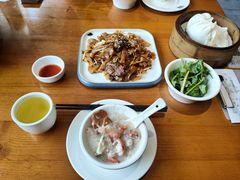 -如轩·海鲜砂锅粥·潮汕菜(沿江东路店)