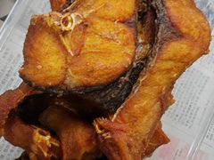 本帮熏鱼-王家沙点心店(南京西路总店)