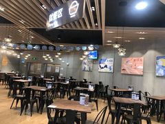 大堂-盒马鲜生(岭南新世界店)