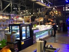 自助取餐区-鲜阁坊海鲜自助融合烤肉(银泰百货温州瓯海店)