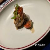 拾久越开越多了。在新京熹楼新京熹品鉴中心包间环境和服务还可以