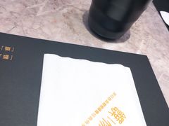 餐具摆设-馔豚·台北菜专门店(深圳湾万象城店)