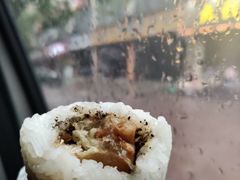 椒盐糯米包油条-殷姐糯米包油条