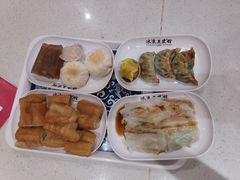 韭菜饺子-冰泉豆浆馆(阳朔店)
