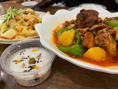 新疆大盘鸡-清真·玛丽亚新疆菜主题餐厅(浙江中路店)