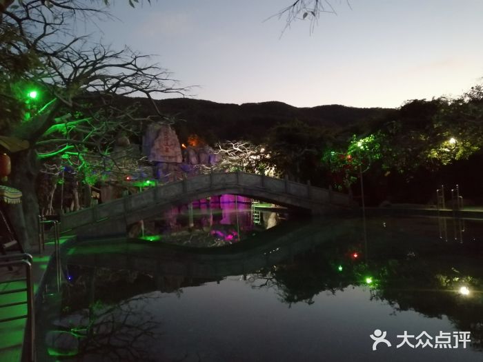 鞍山岫岩沟汤温泉图片