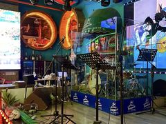 -Famous肥猫墨西哥音乐餐吧(五棵松华熙LIVE店)