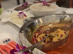 -DaLongYi Hot Pot 大龙燚火锅