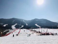 -鳌山滑雪度假区