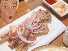 -清真·玛丽亚新疆菜主题餐厅(浙江中路店)