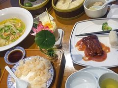 -三凤酒家·百年无锡菜(清扬茂业店)