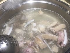 -煲大王猪肚鸡·椰子鸡火锅(红谷滩万达店)