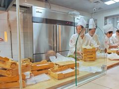 -伊喜饺子·烤鸭(五道口学院路店)