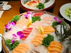 -青瓦餐厅·生鱼片·韩园烤肉(西塔店)